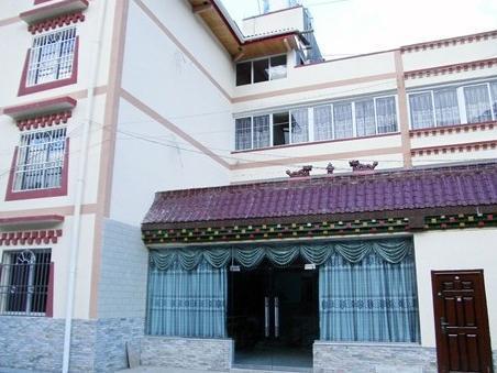 Yixinyuan Hotel Jiuzhaigou Exterior foto